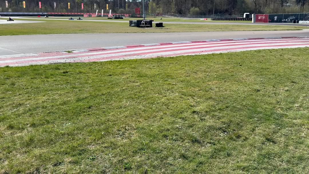 489026923_2642704722590452_2899880862356669282_n